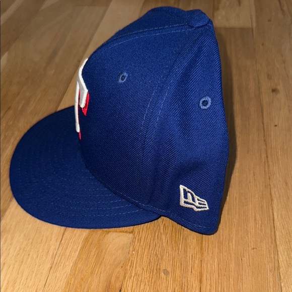 Texas Rangers baseball hat - Picture 2 of 5
